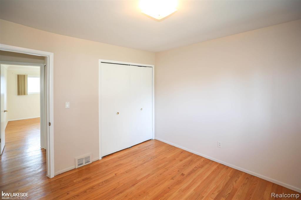13325 Iowa Drive, Warren, MI 48088 — Photo 15