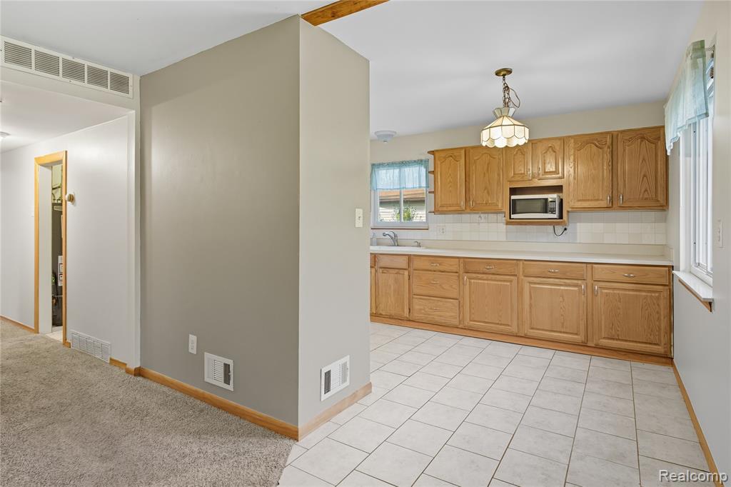 9404 Princess Street, Taylor, MI 48180 — Photo 9
