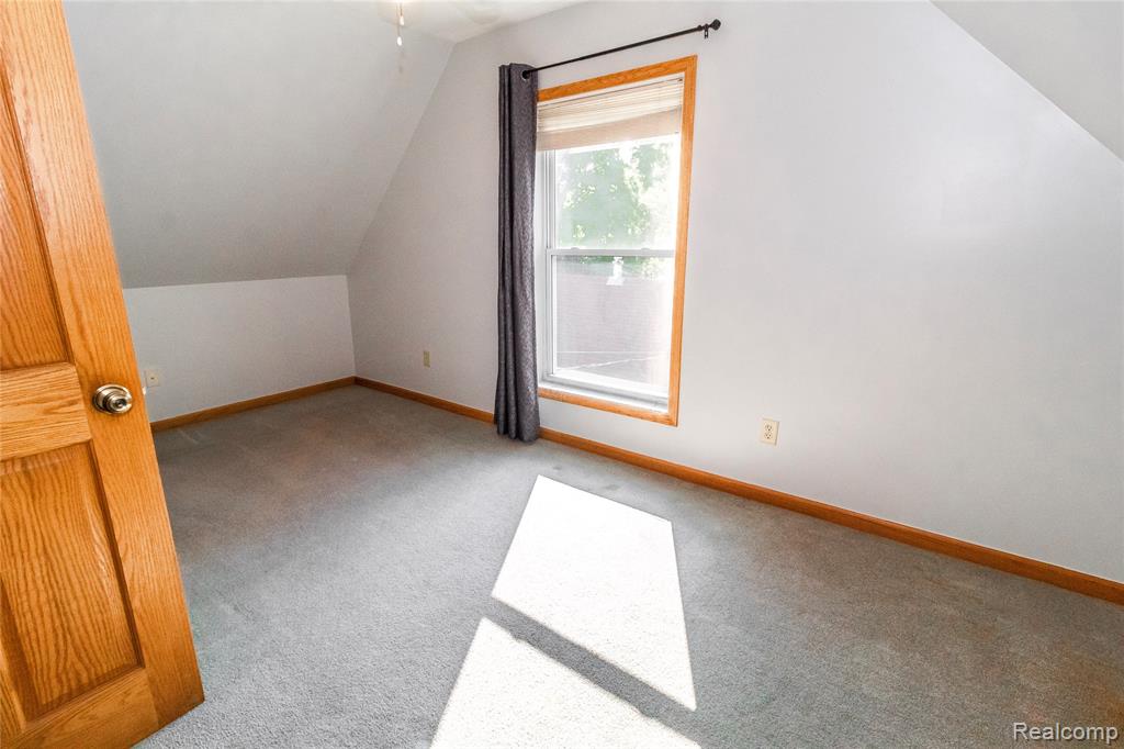 847 N Main Street, Lapeer, MI 48446 — Photo 31