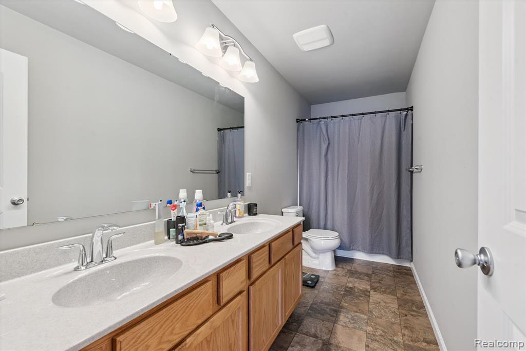 42811 Colonial Road, Belleville, MI 48111 — Photo 13