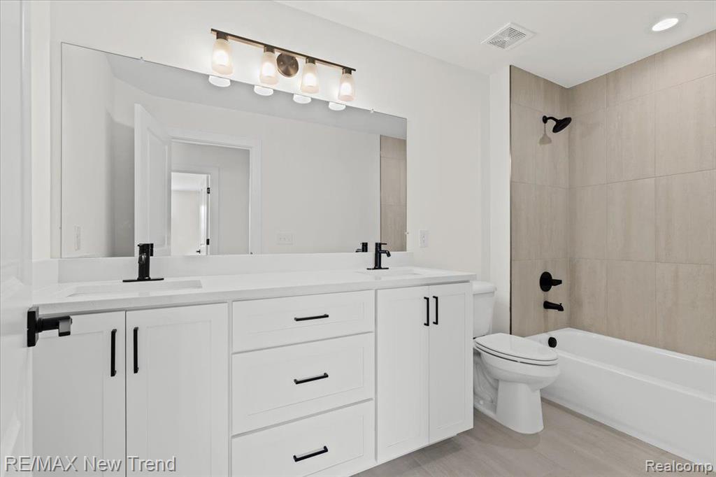 8521 JOSEPH Street, Commerce Twp, MI 48382 — Photo 31