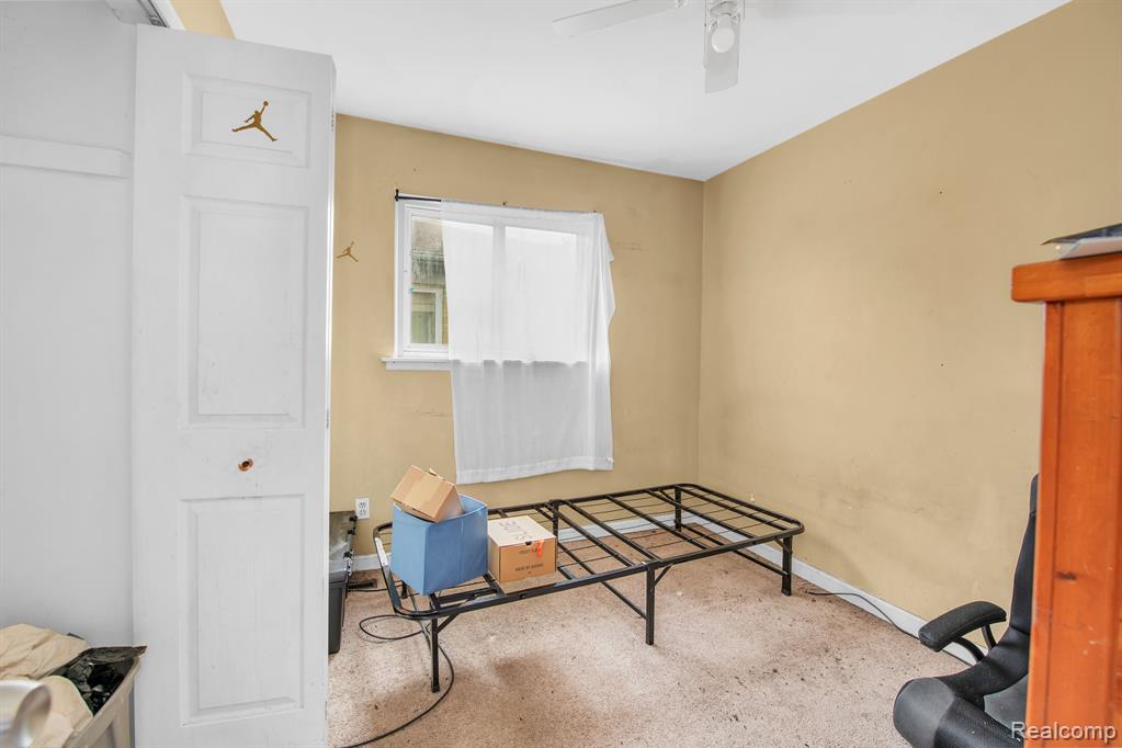 21385 MAJESTIC Avenue, Ferndale, MI 48220 — Photo 10