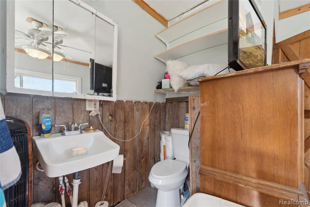 3541 Miller Road, Bancroft, MI 48414 — Photo 16
