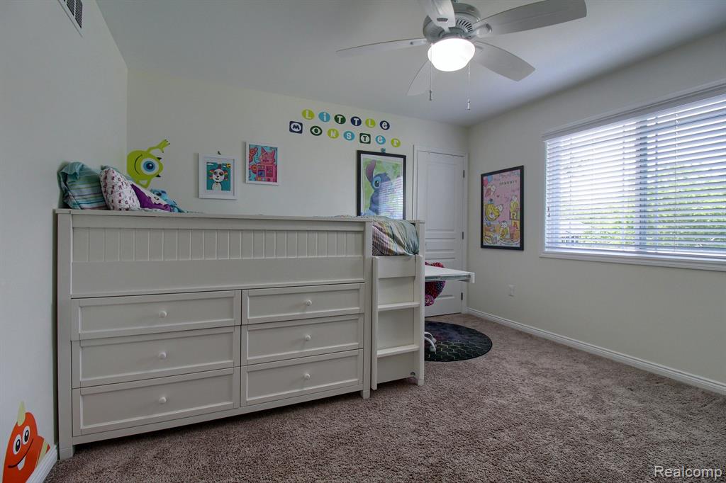 518 PARKDALE AVE, Rochester, MI 48307 — Photo 17