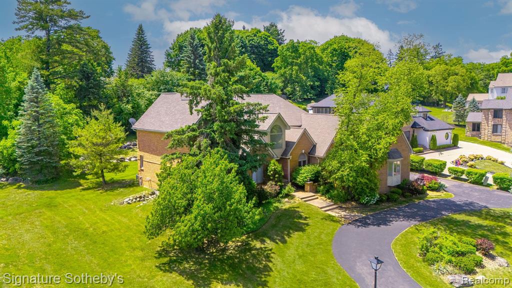 4156 Marlwood Drive, West Bloomfield, MI 48323 — Photo 26