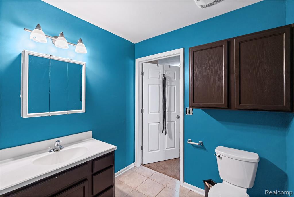 470 E Wood Street, Flint, MI 48503 — Photo 20