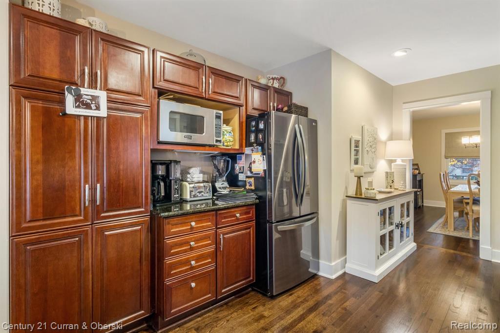 634 S HARVEY Street, Plymouth, MI 48170 — Photo 15