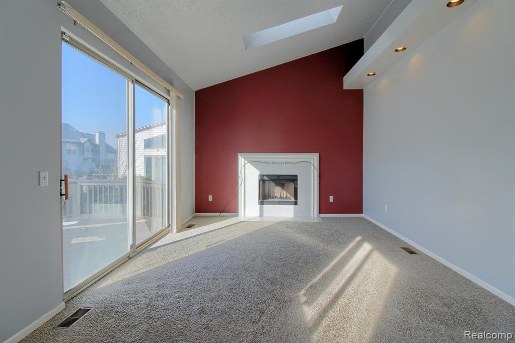 571 NEW TOWN Street W, Detroit, MI 48215 — Photo 15