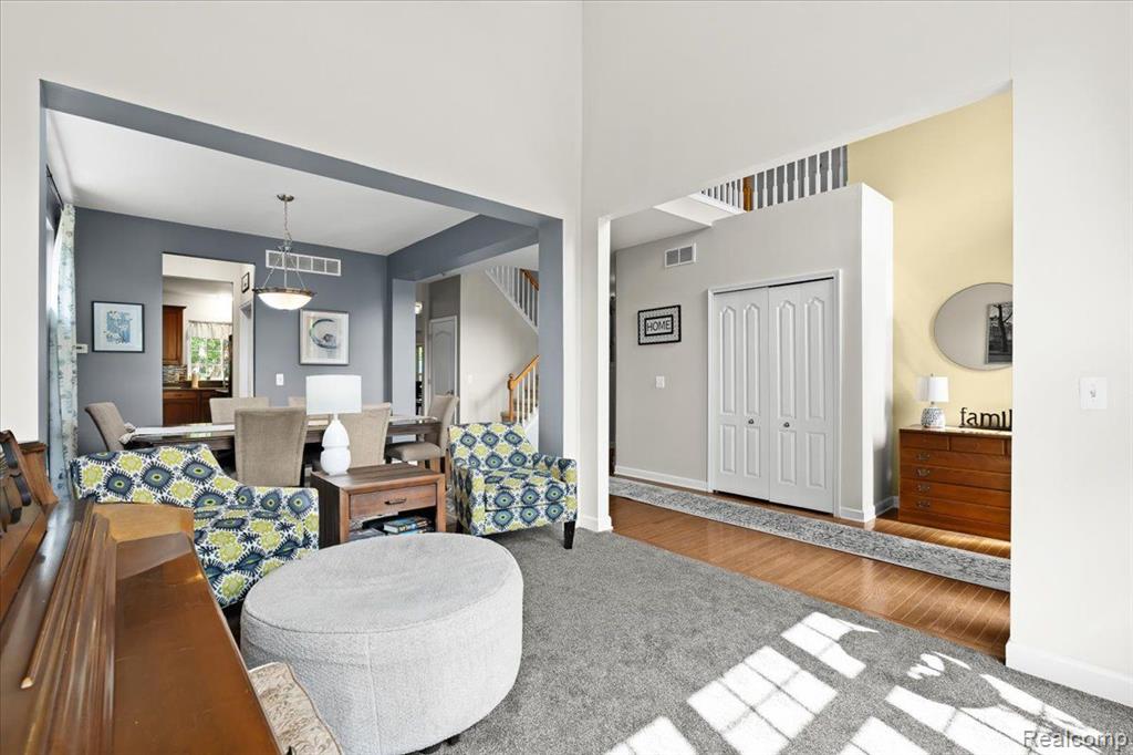 16401 LINCOLN Drive, Northville, MI 48168 — Photo 11