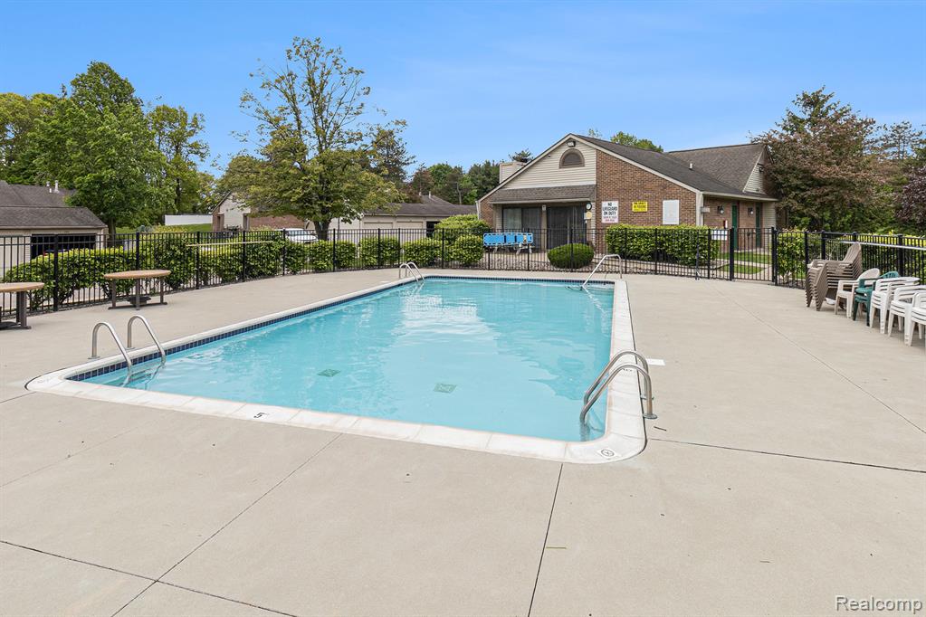313 Spring Brooke Drive, Brighton, MI 48116 — Photo 30