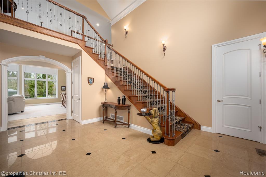 59801 E 8 MILE Road, South Lyon, MI 48178 — Photo 6