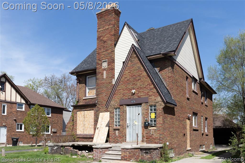 16770 Greenlawn Street - Photo 2