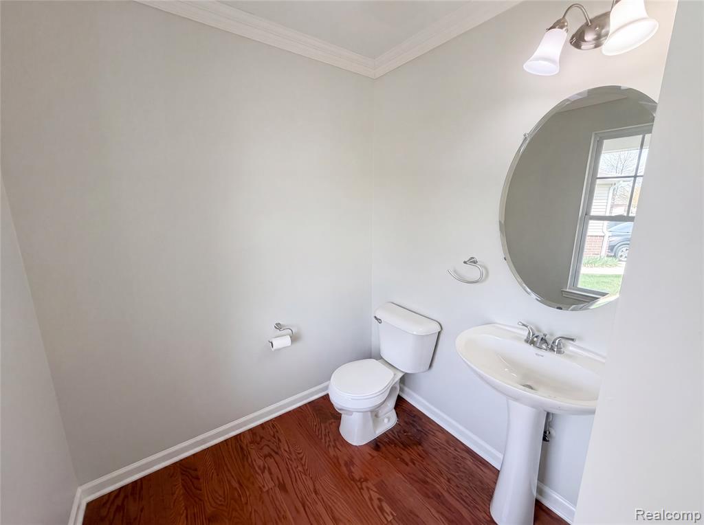 42824 Greystone Drive, Sterling Heights, MI 48313 — Photo 22