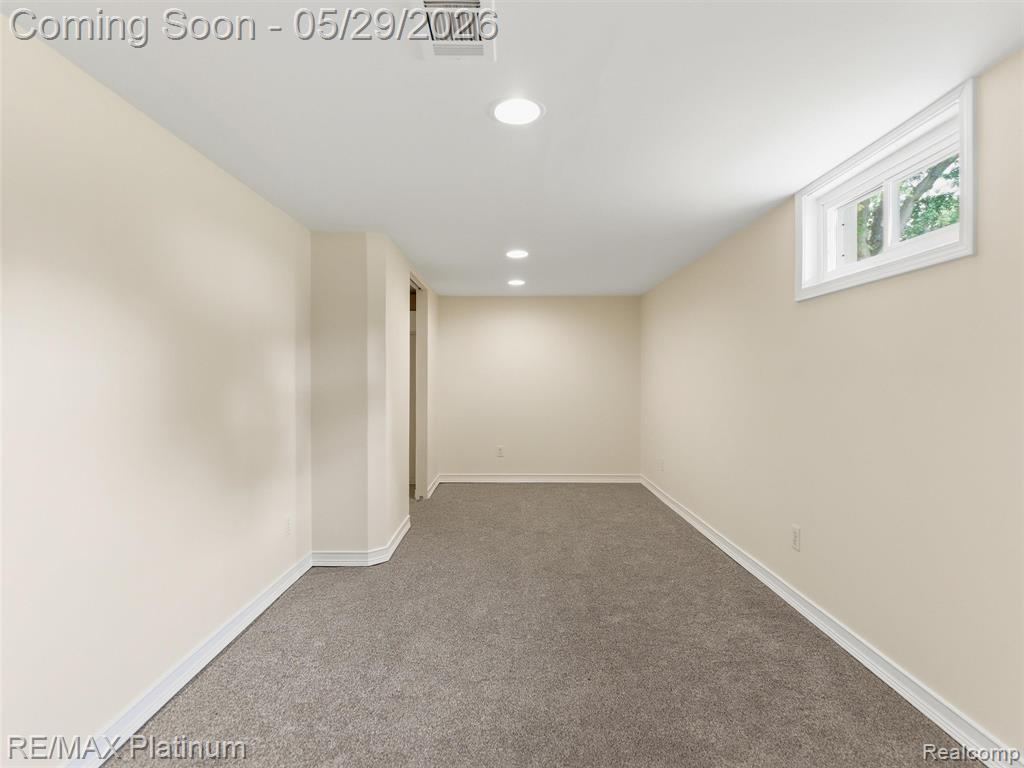 6335 Silver Lake Road, Linden, MI 48451 — Photo 33