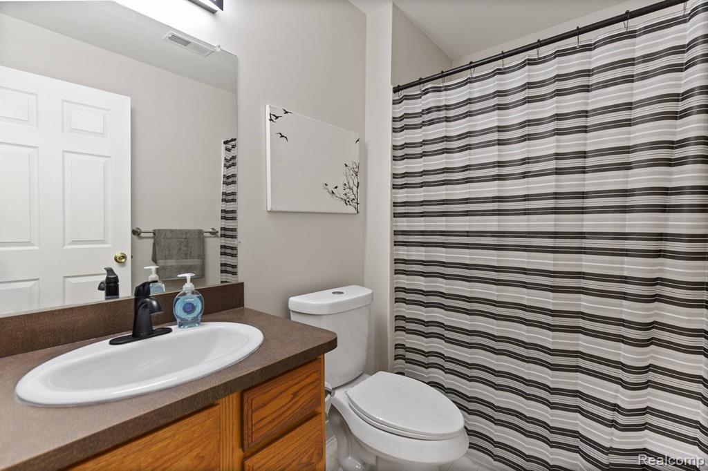 51828 LIONEL Lane, Chesterfield, MI — Photo 18