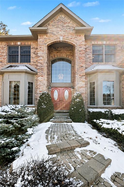 2215 Ridgemoor Court, Burton, MI 48509 — Photo 4