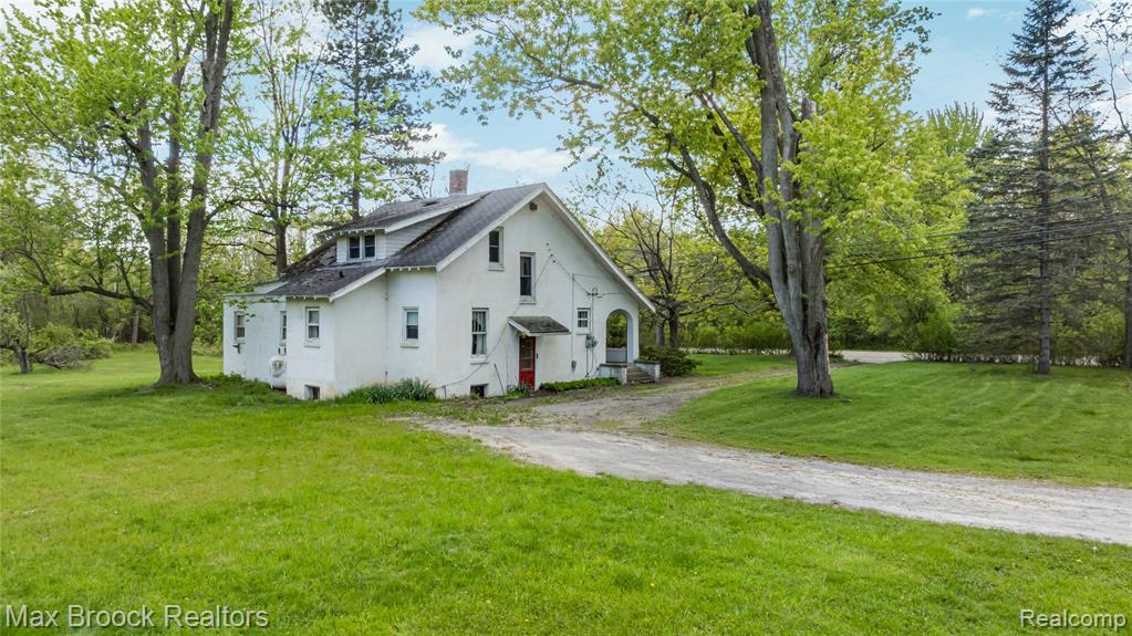 4769 Halsted Road, West Bloomfield, MI 48323 — Photo 9