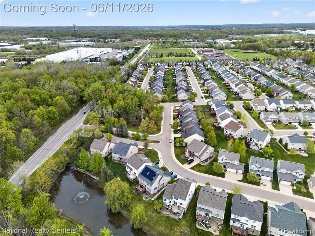 27412 Victoria Road, Novi, MI — Photo 56