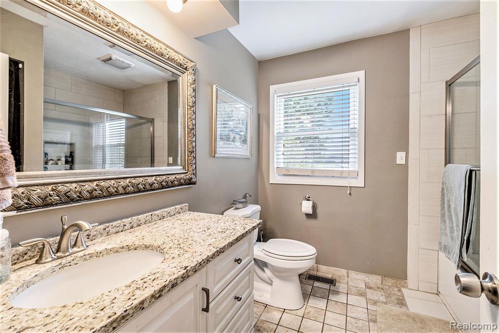4170 LAHRING Road, Linden, MI 48451 — Photo 15