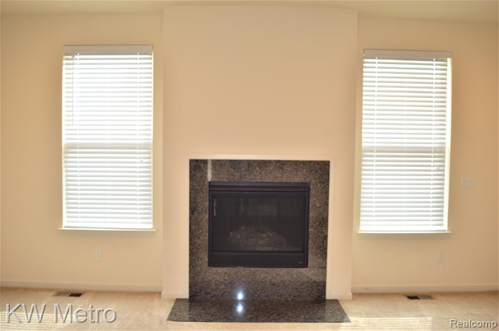 4313 SILVERLEAF Drive, Ypsilanti, MI 48197 — Photo 10