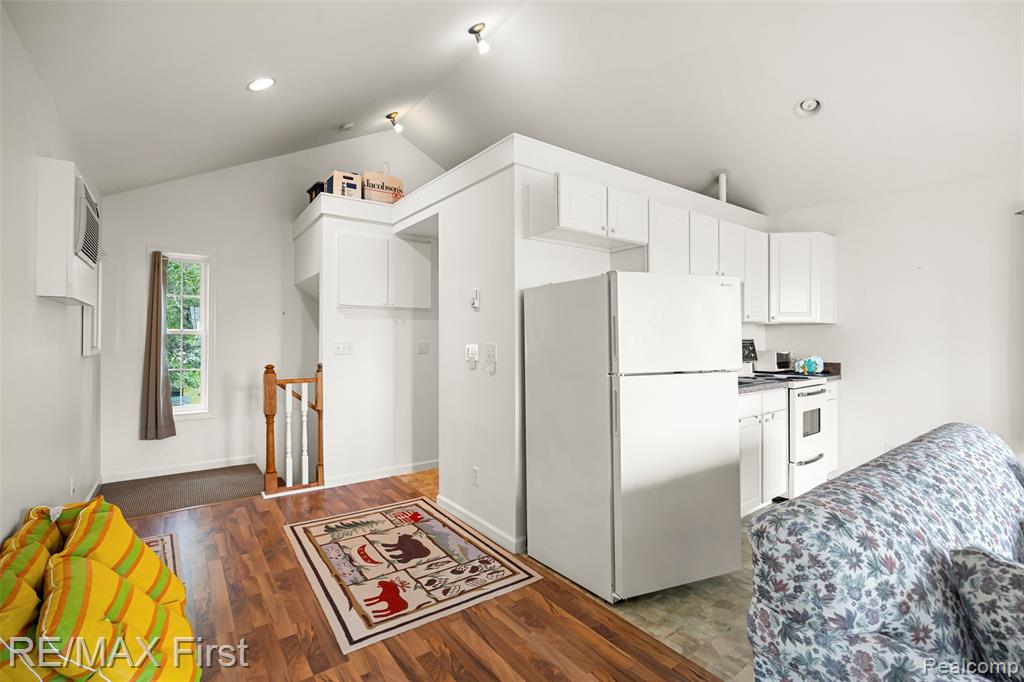 2076 North Street, East Tawas, MI 48730 — Photo 40