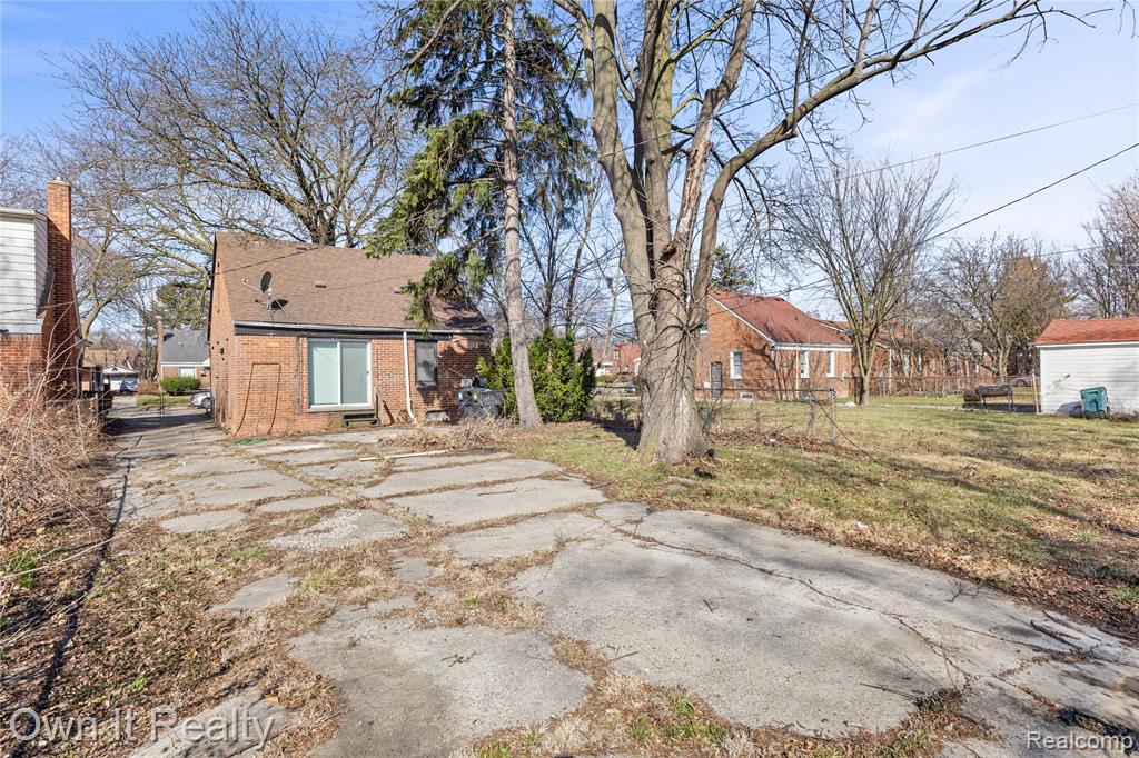 11658 Ashton Avenue, Detroit, MI 48228 — Photo 18