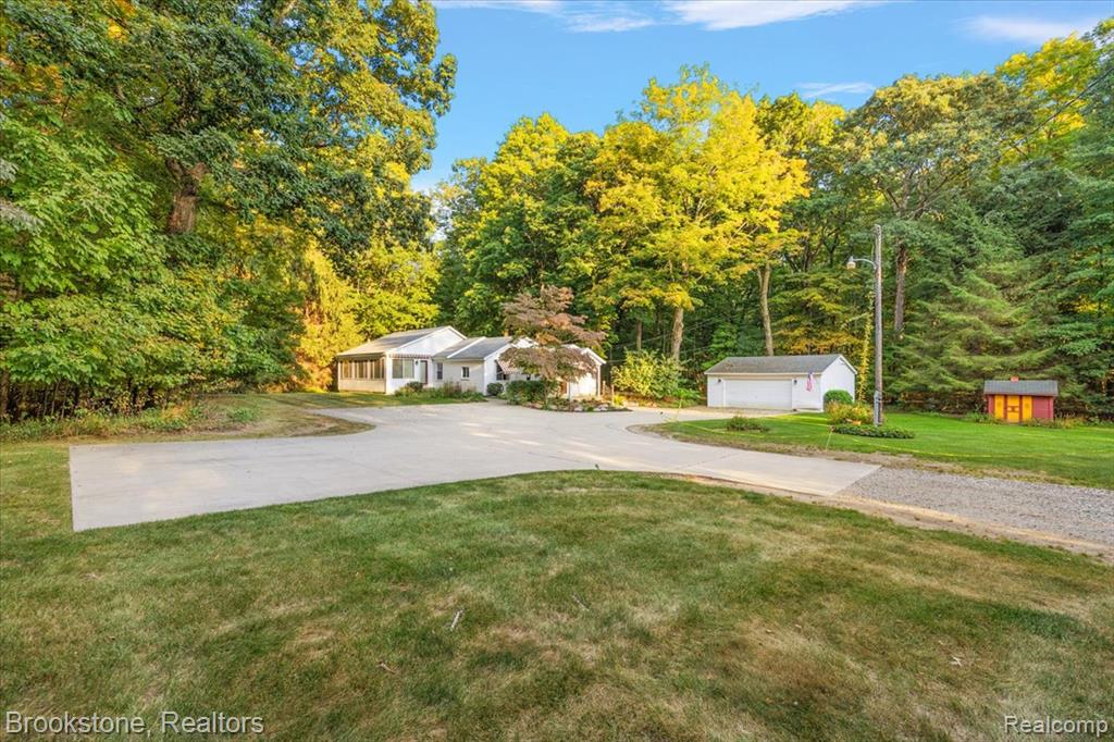 728 E Romeo Road, Oakland, MI — Photo 2