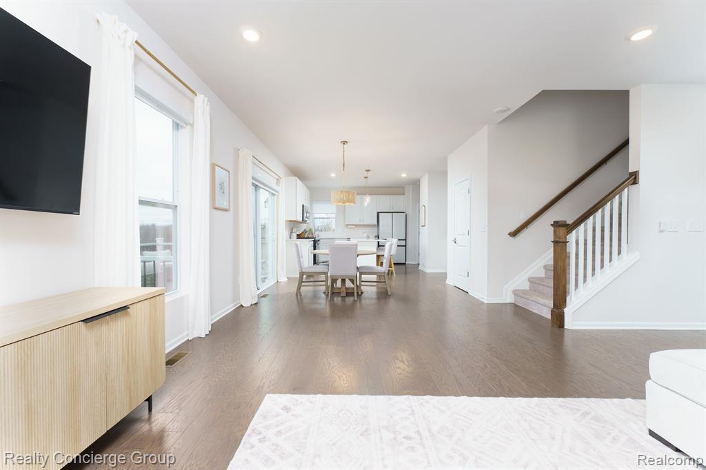 8030 CARSTON Lane, Brighton, MI 48116 — Photo 11