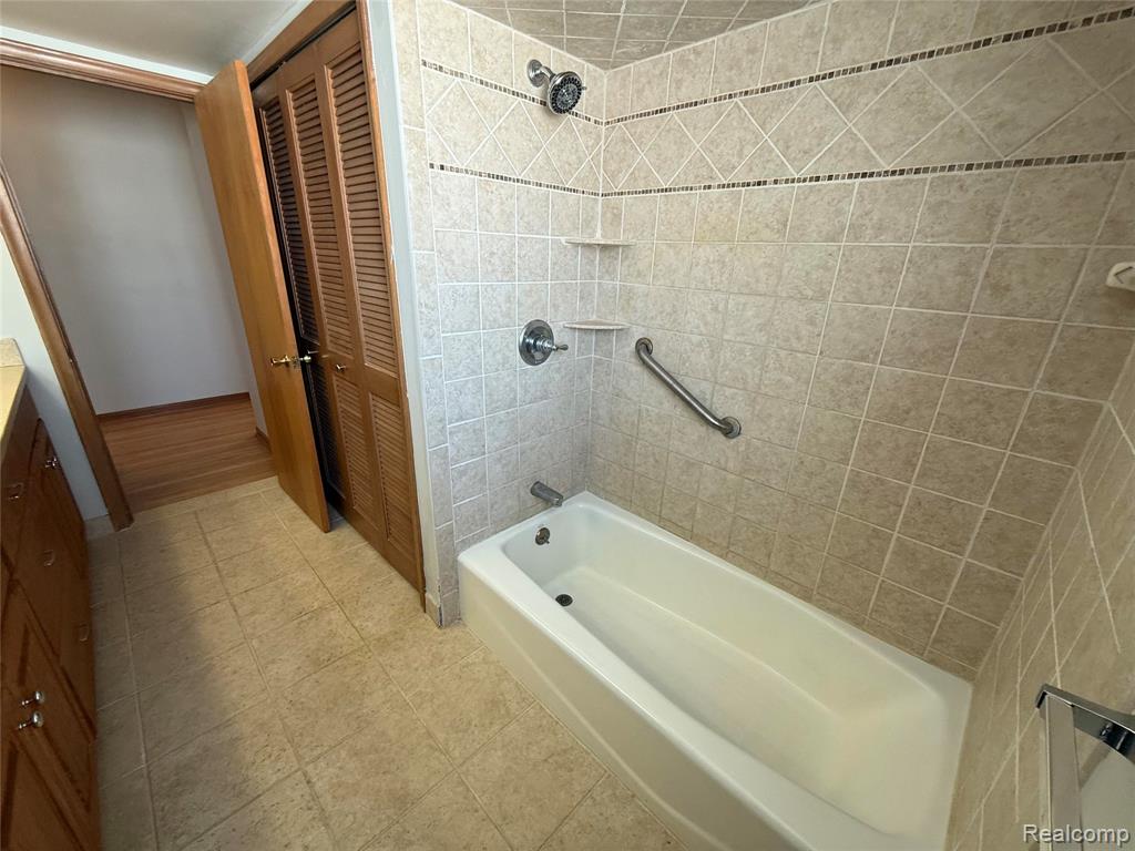 14850 Gould Road, Allenton, MI 48002 — Photo 12