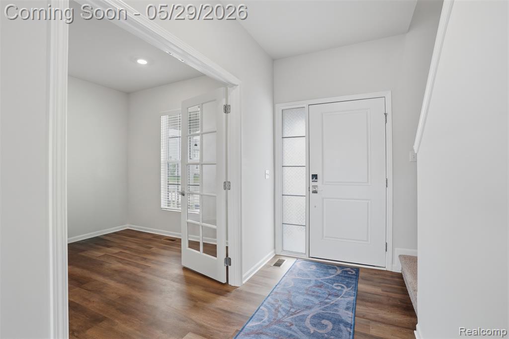 8446 Sandhill Court, White Lake, MI — Photo 4