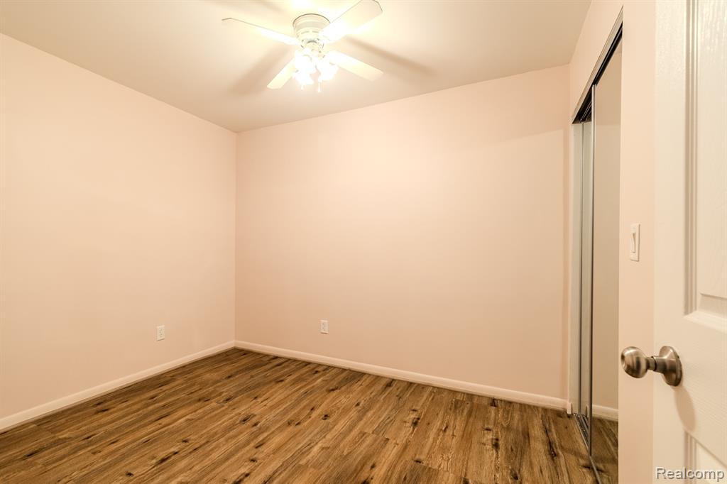 474 Fox Hills Drive N, Bloomfield Hills, MI 48304 — Photo 9