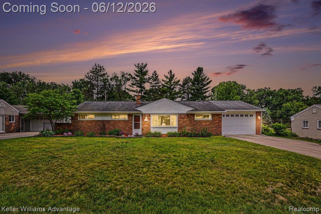 1669 Ashstan Drive, Walled Lake, MI 48390 — Photo 37