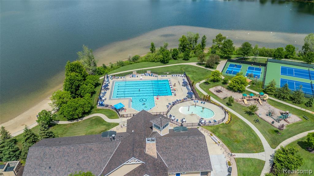 50719 Amesburg Drive, Novi, MI — Photo 58
