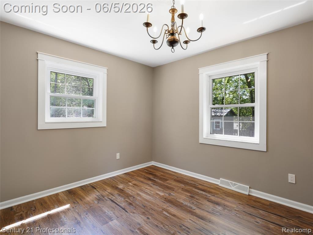 4921 Huron Drive, Clarkston, MI 48348 — Photo 17