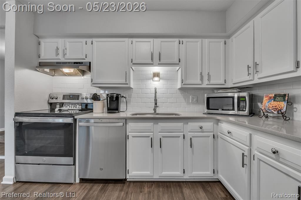 19108 Northridge Drive, Northville, MI 48167 — Photo 21
