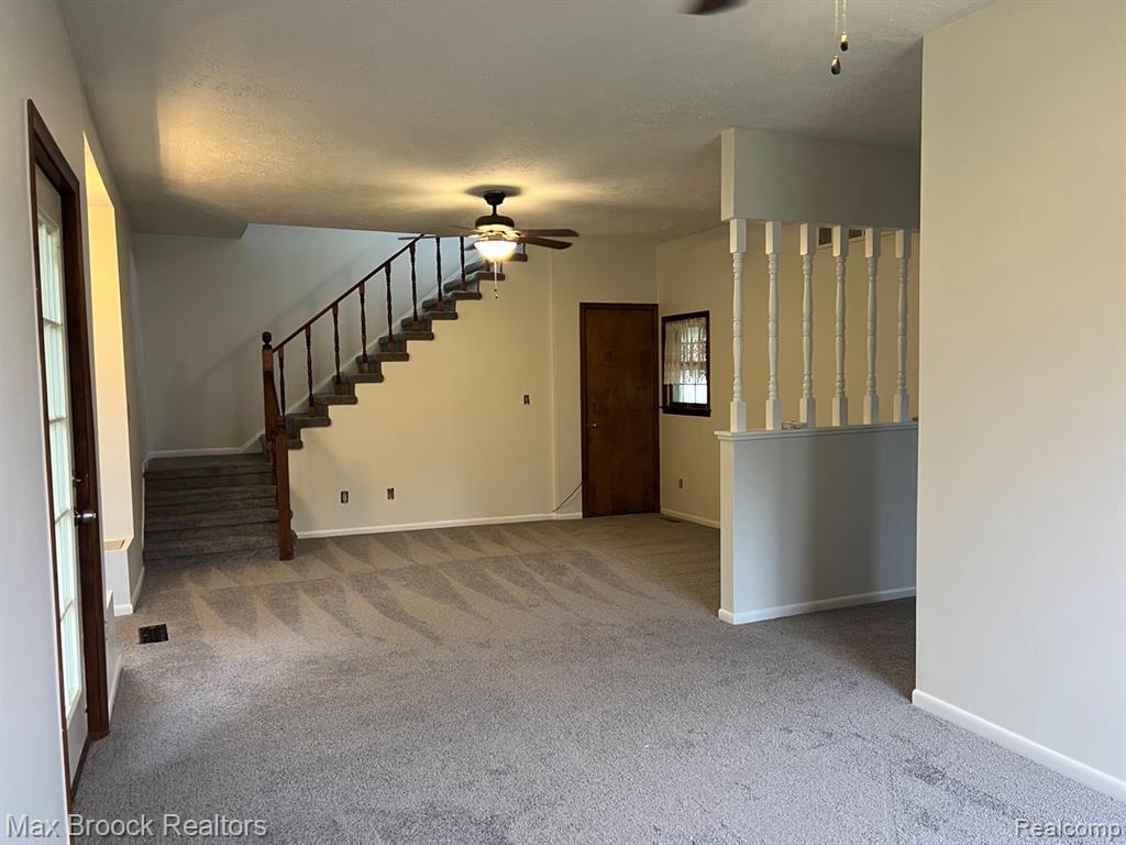 1474 S Van Vleet Road, Swartz Creek, MI 48473 — Photo 6