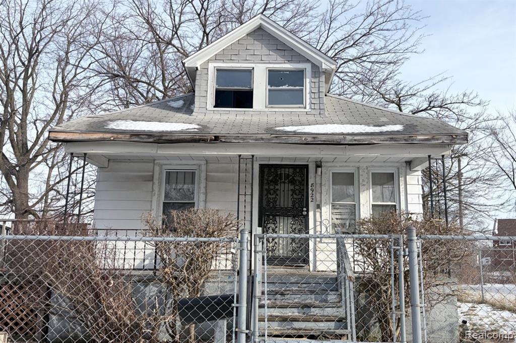 8922 Armour Street, Detroit, MI 48213 — front exterior