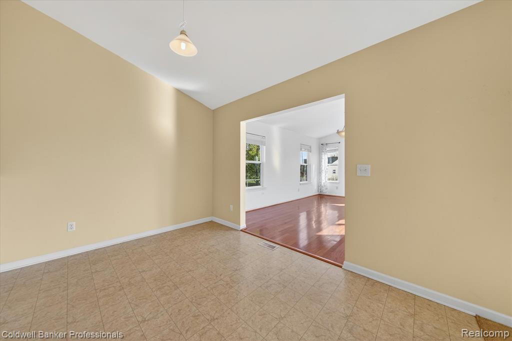 11090 Alexandria Lane, Davison, MI 48423 — Photo 11