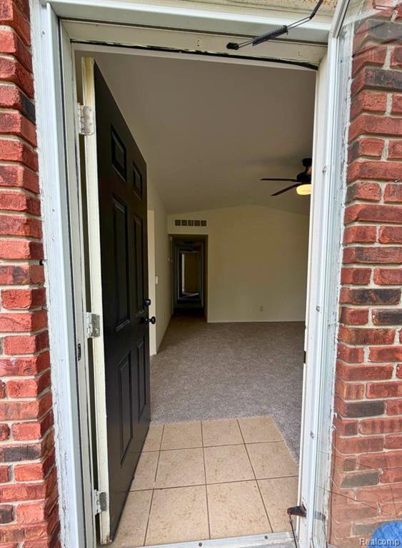 8468 Beatrice, Westland, MI — Photo 3