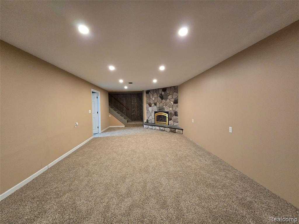 9770 Daleview Drive, South Lyon, MI 48178 — Photo 26