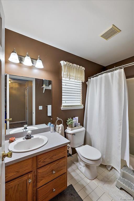 8958 SUNFLOWER, Whitmore Lake, MI 48189 — Photo 44