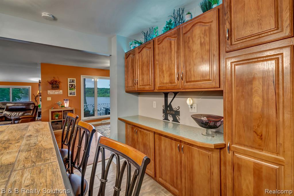 423 LOU ALICE Drive, Columbiaville, MI 48421 — Photo 8