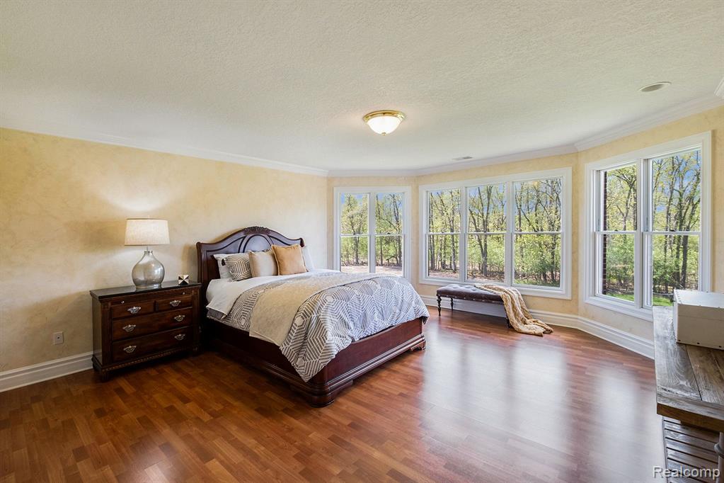 8294 WARWICK GROVES, Grand Blanc, MI 48439 — Photo 37
