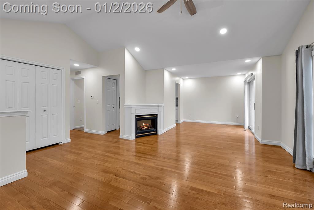 45640 Warwick Drive, Macomb, MI 48044 — Photo 9