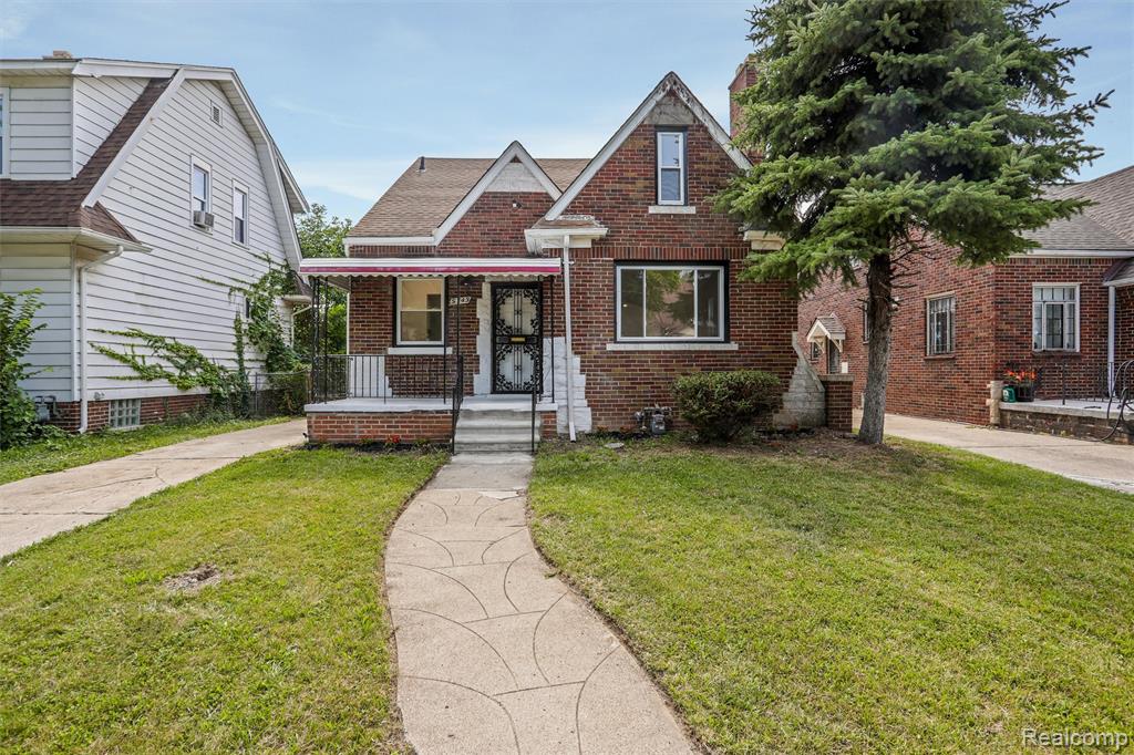 5743 Buckingham Avenue, Detroit, MI 48224 — Photo 2