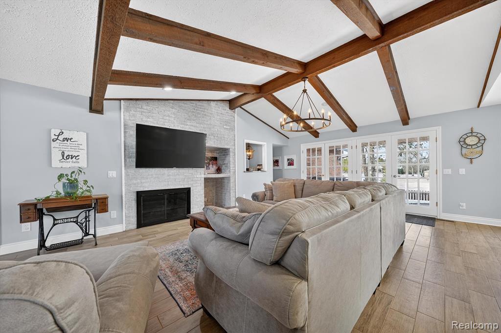 5397 Sutton Place, Grand Blanc, MI 48439 — Photo 7