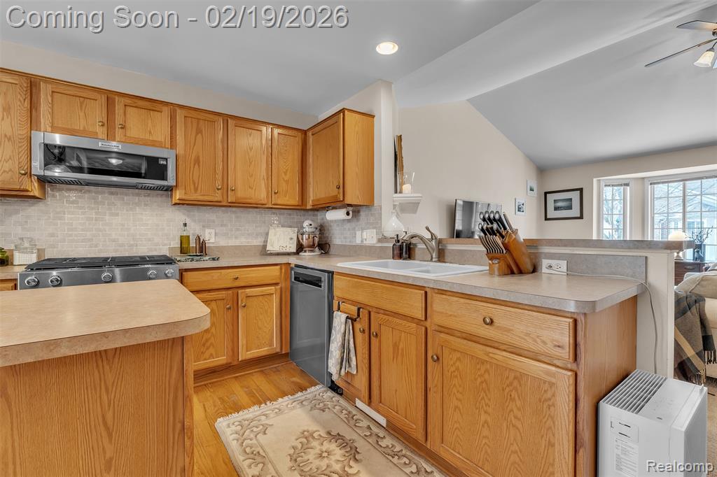 50490 Kayla Drive, New Baltimore, MI 48047 — Photo 15