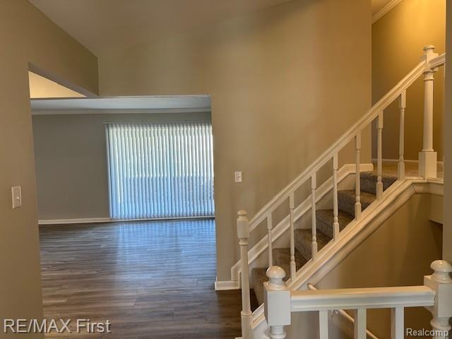 4653 Lucerne Drive, Sterling Heights, MI 48310 — Photo 7