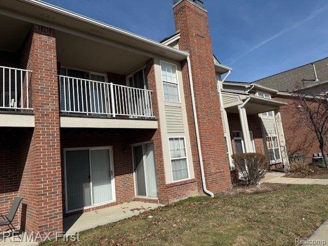 43195 WOODBRIDGE Drive, Clinton Twp, MI 48038 — Photo 3