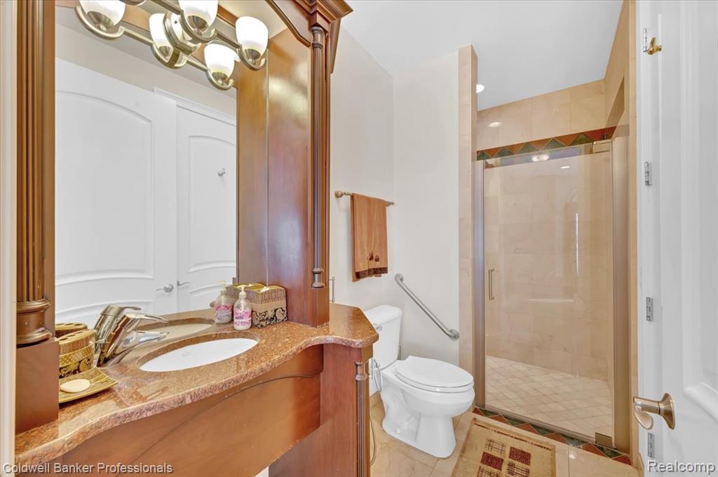 4359 Longview Drive, Lapeer, MI 48446 — Photo 28